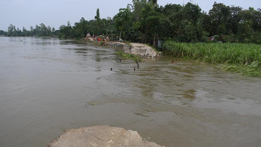 Gaibandha-flood and river erosion.jpg
