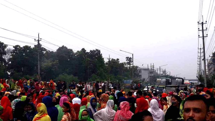 Gazipur-(2)- 29 July 2020-Garments Worker Unrest At Salna Oxford-4.jpg