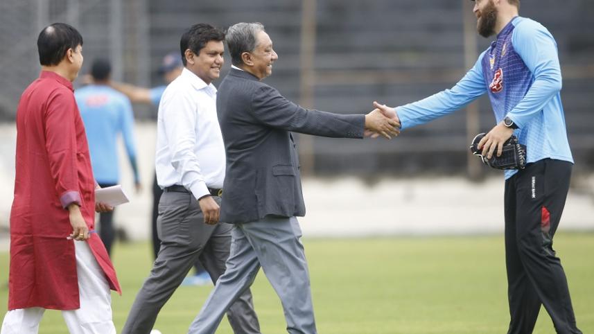 Nazmul Hasan & Daniel Vettori