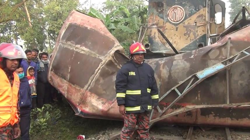 Jaipurhat_Train_Accident2_1.jpg