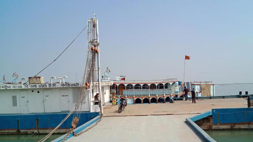Kazirhat_Ferry_4Feb21.jpg