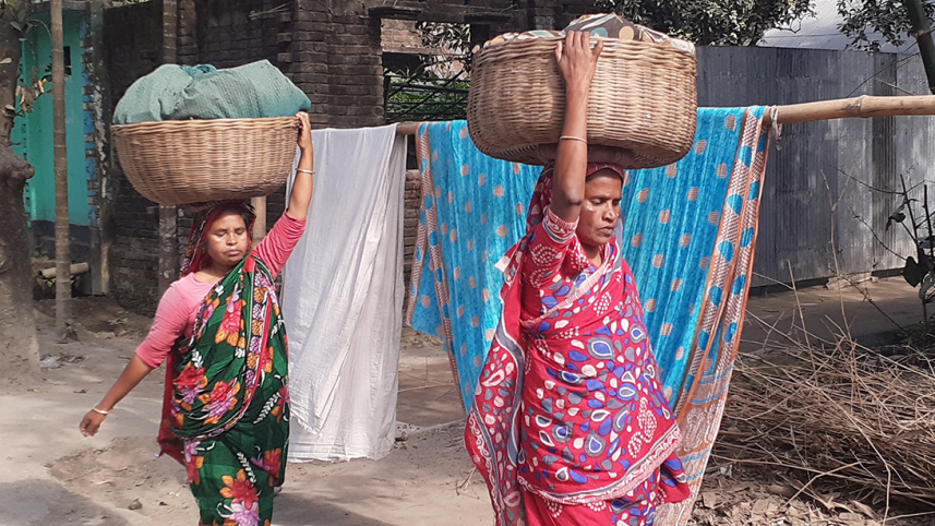 Lalmonirhat hawkers-27.04.jpg