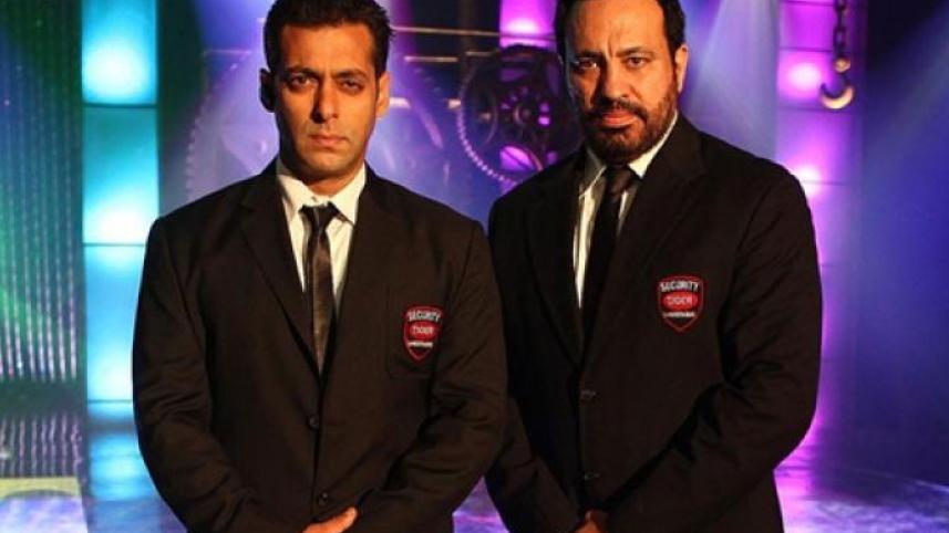 Salman Khan with Bodyguard Gurmeet