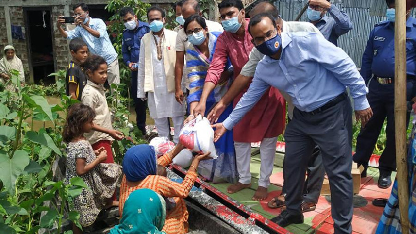 sunamganj_district_administration_relief_1_1.jpg