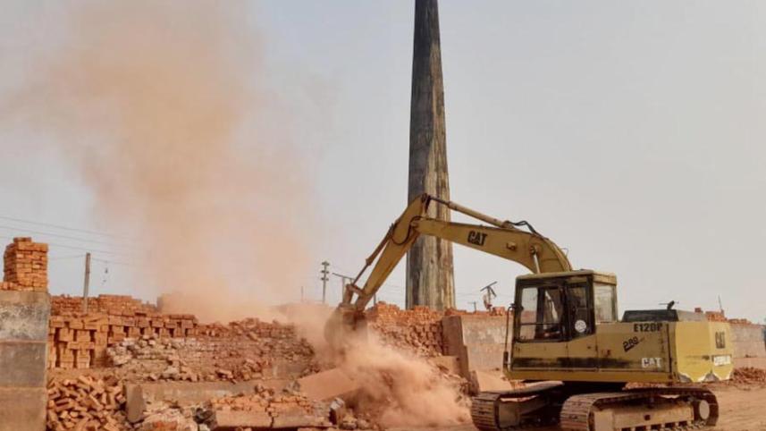 Tangail Illegal Brick Kiln Demolished News Picture.jpg