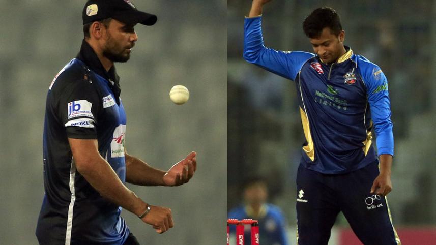 মাশরাফি-সাকিব