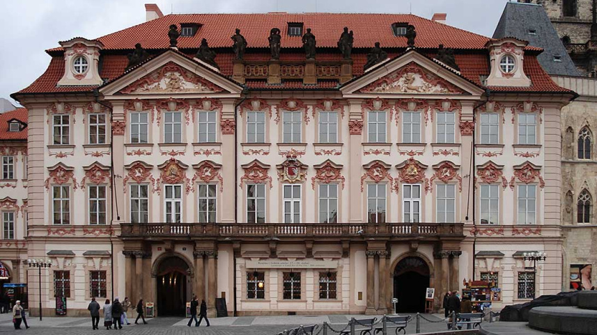 prague_palace_kinsky_pc-1.jpg