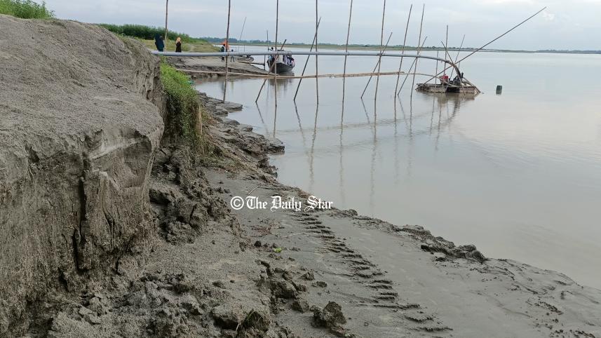 kurigram_sand_lifting.jpg