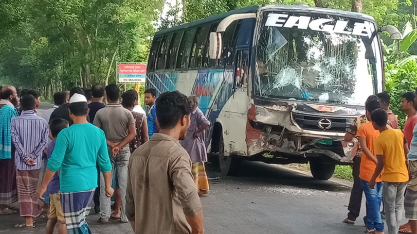 accident_madaripur_4sep21.jpg