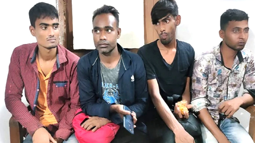 4_bangladeshi_youths_detained_in_india.jpg