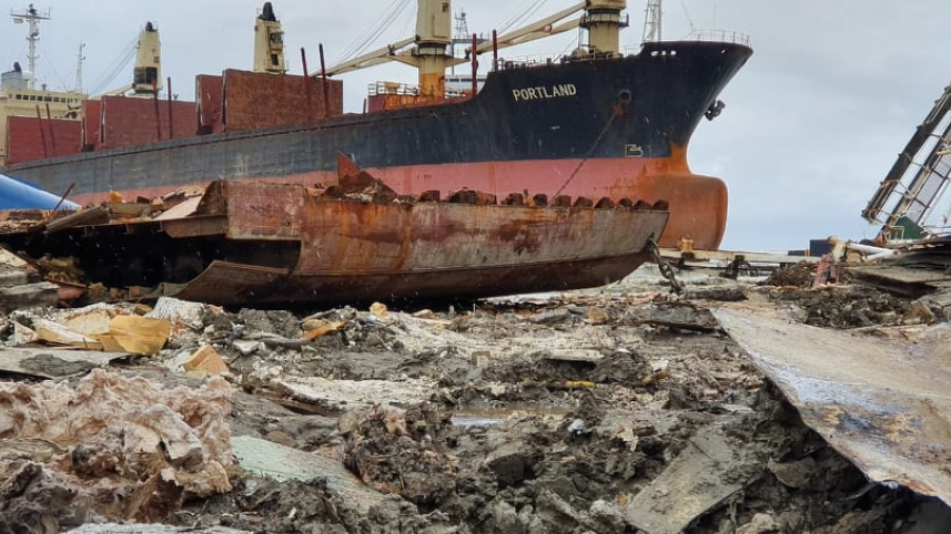ship_breaking.jpg