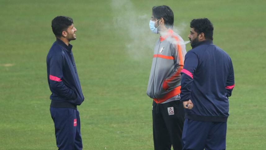 shahzad smoking