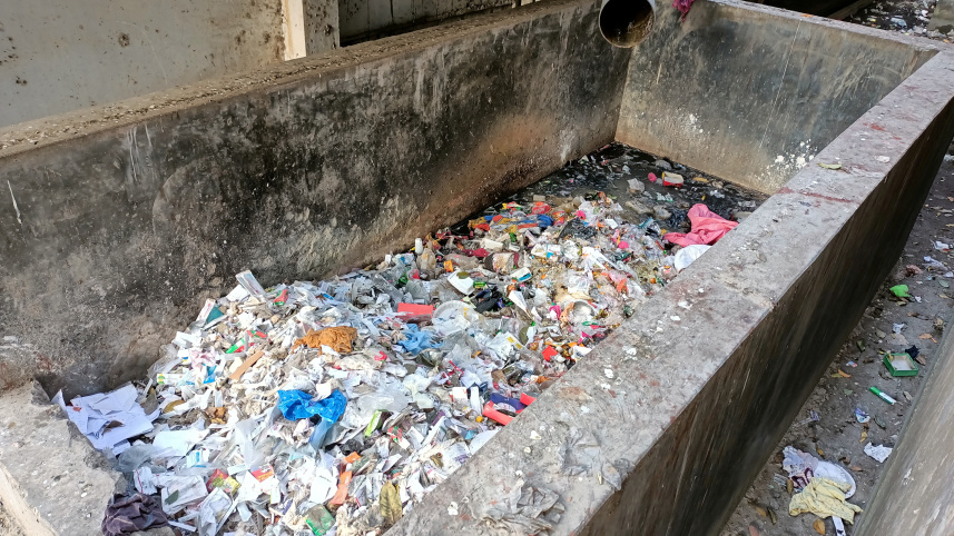 lalmonirhat_sadar_hospital_garbage-01.jpg