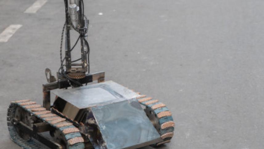 দ্বিচারীর বানানো ড্রোন ও রোভার। ছবি: দ্বিচারী