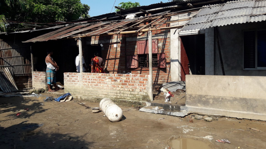 দিনাজপুর আগুন