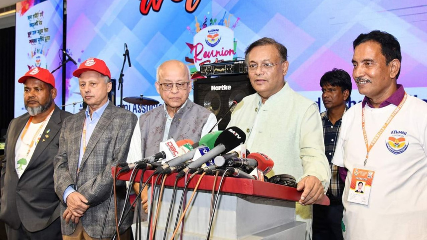 ‘খালেদা জিয়া জনসভায় যাওয়া-না যাওয়া অবাস্তব ও অলিক চিন্তা’