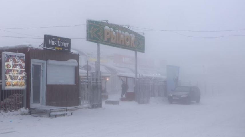 ইয়াকুতস্কের একটি বাজার। ছবি: রয়টার্স