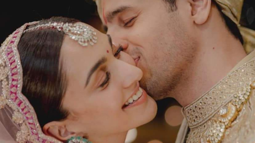 সিদ্ধার্থ মালহোত্রা ও কিয়ারা আদভানির বিয়ের ছবি