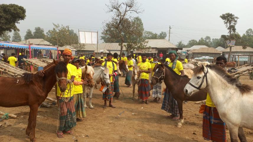 sirajganj_horse_assembly_collected_photo-1.jpg