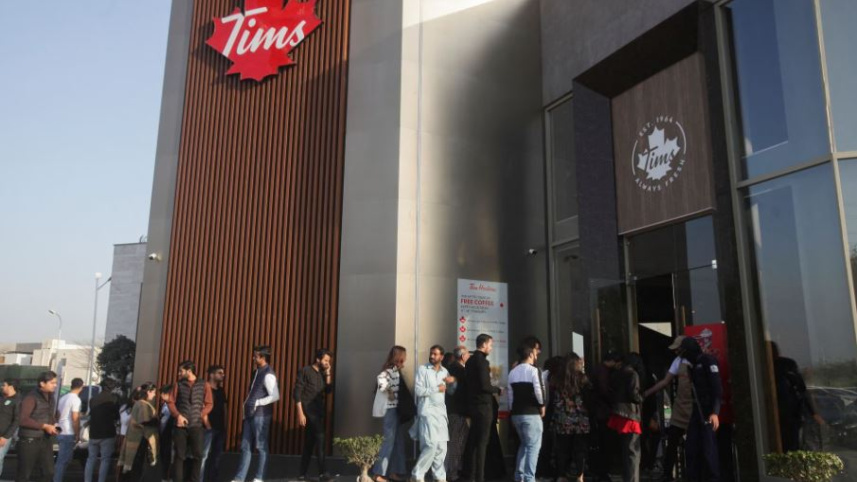 pakistan_tim_hortons_2.jpg