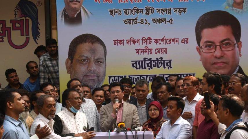 মেয়র তাপস.jpg