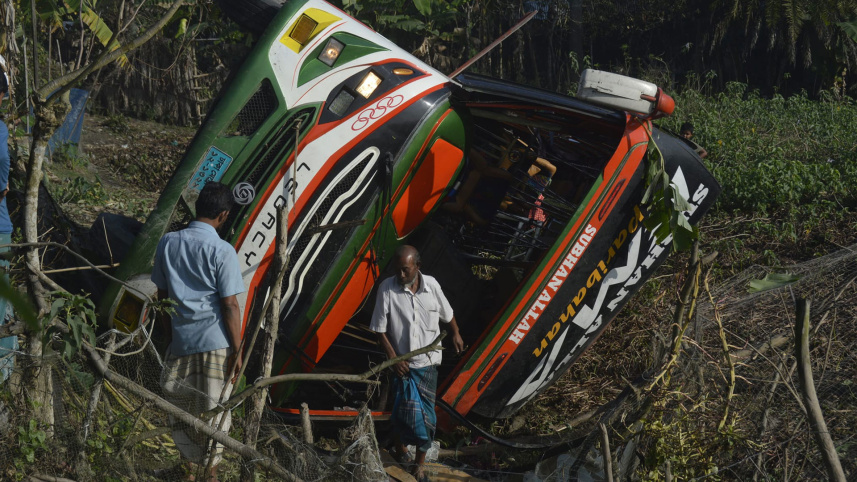 mathbaria_accident_20mar23.jpg