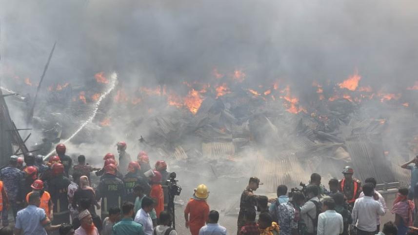 bangabazar_fire.jpg