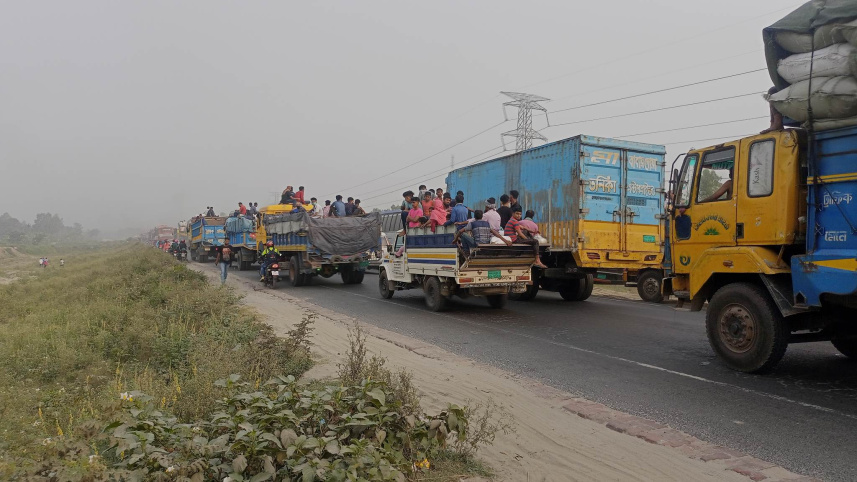 বঙ্গবন্ধু সেতুর উভয় পাশে ১২ কিলোমিটারের বেশি যানজট