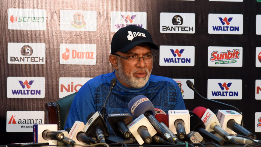 chandika hathurusingha