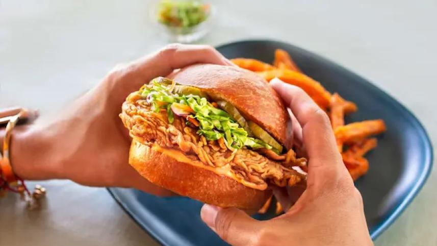 গবেষণাগারে উৎপাদিত চিকেন