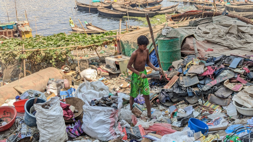 ডেঙ্গুর বেশি ঝুঁকিতে পথশিশুরা