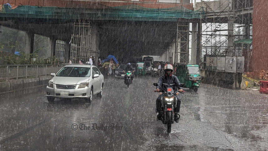 কাল থেকে কমতে পারে বৃষ্টি