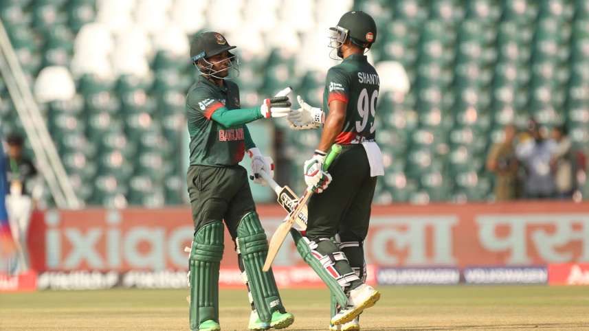 নাজমুল হোসেন ও শান্ত মেহেদী হাসান মিরাজ