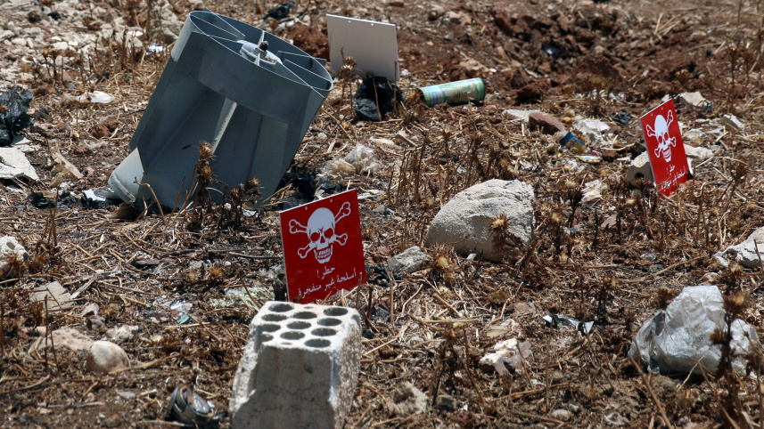 সিরিয়ার যুদ্ধে ব্যবহার হচ্ছে বিতর্কিত ক্লাস্টার আমুনিশন। ছবি: রয়টার্স