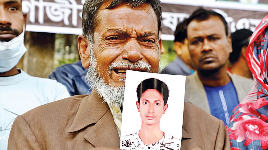 রাজনৈতিক বন্দি.jpg