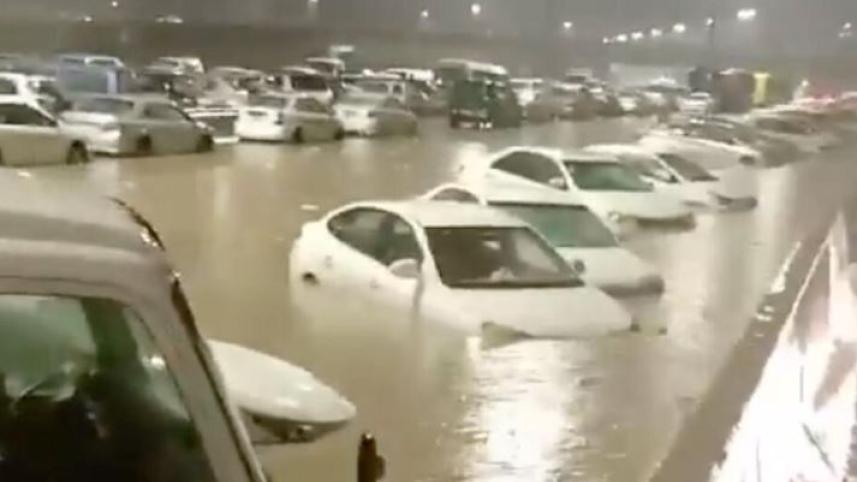 মক্কায় বৃষ্টি.jpg