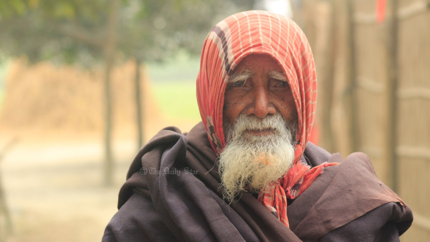 চরের মানুষের কষ্ট