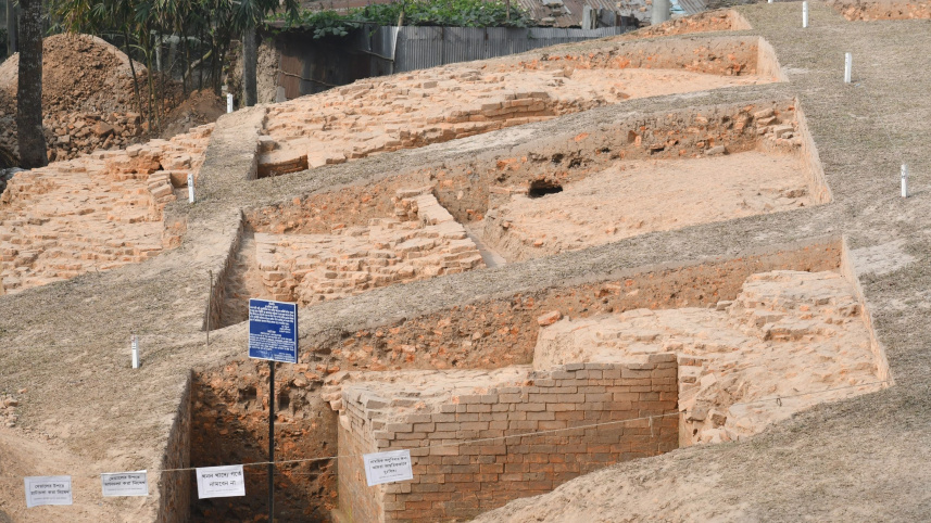 গাইবান্ধার বিরাট রাজার ঢিবি