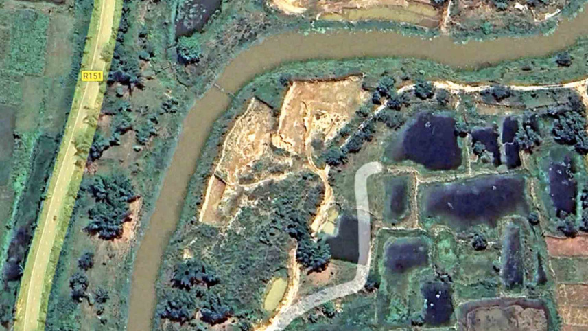 দখল-দূষণে মরছে নদী