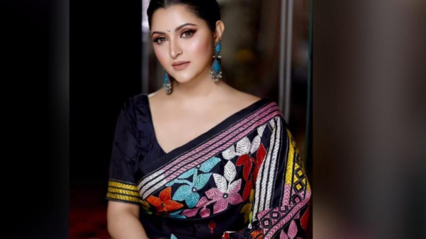 পরীমনিকে আদালতে তলব