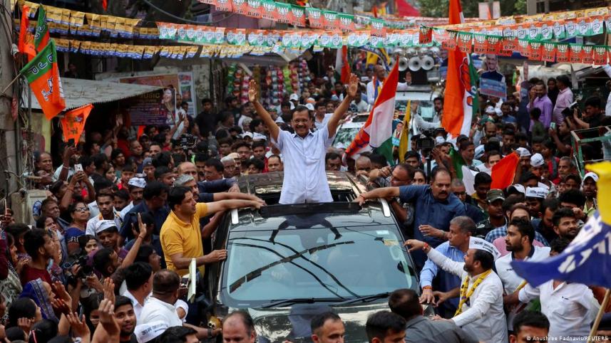 kejriwal_in_delhi.jpg