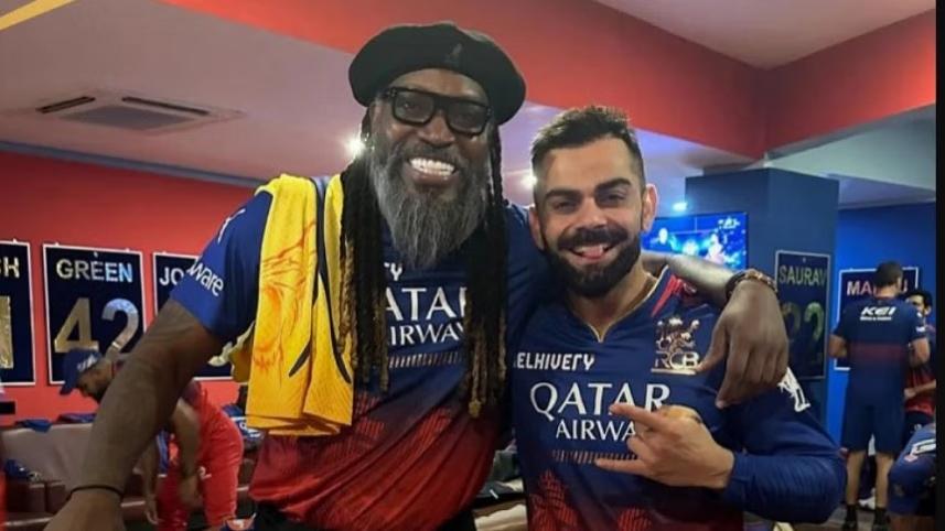 Chirs Gayle & Virat Kohli