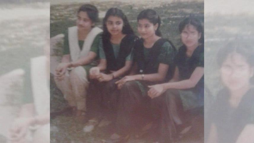 চার বন্ধু