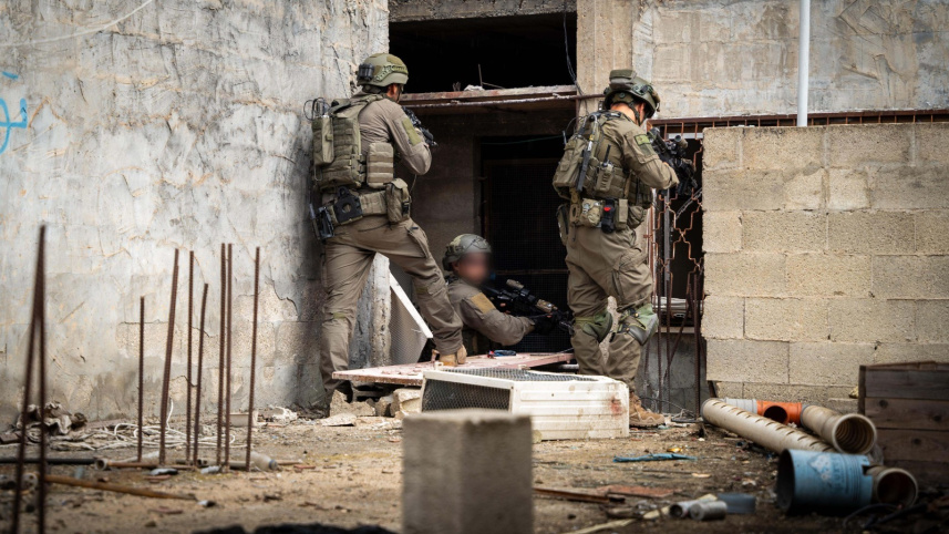 পশ্চিম তীরে অভিযান চালাচ্ছে আইডিএফের সদস্যরা। ছবি: আইডিএফের ওয়েবসাইট থেকে নেওয়া