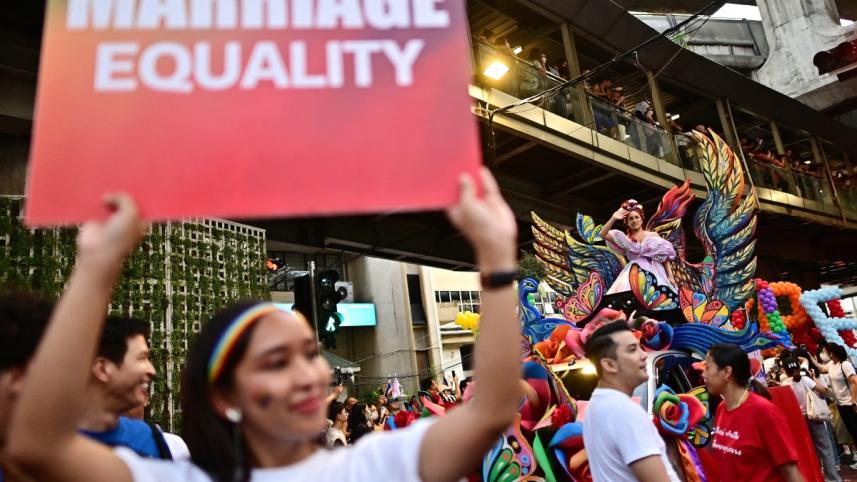 lgbtq_members_of_thailand_take_part_in_pride_march_4_june_afp.jpg