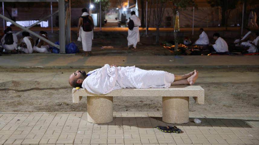 সৌদি আরবে গরমে হজযাত্রীর মৃত্যু