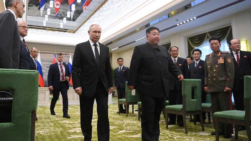 উত্তর কোরিয়া সফরে পুতিন। ছবি: রয়টার্স