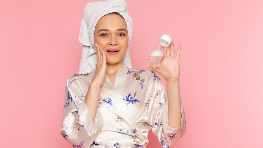 মেকআপ তোলার সঠিক নিয়ম