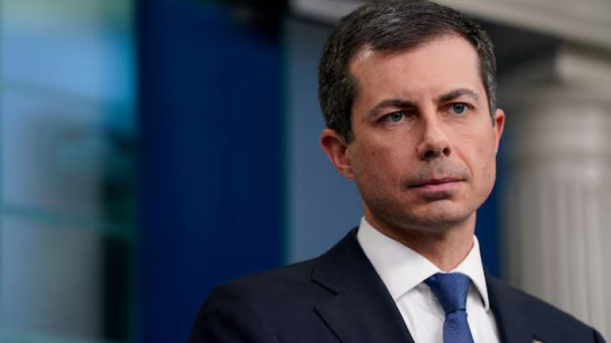 মার্কিন পরিবহনমন্ত্রী পিট বুটিজেজ। ফাইল ছবি: রয়টার্স