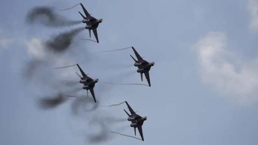 মিগ-২৯ যুদ্ধবিমান। ফাইল ছবি: রয়টার্স